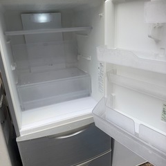 中型冷蔵庫　配達込みの画像