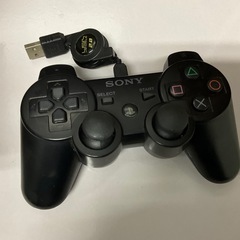 PS2とコントローラーの画像