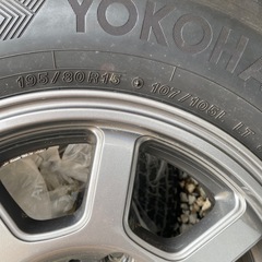 スタッドレスタイヤの画像