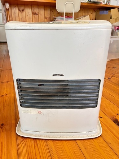 中古品ファンヒーター ジャンク品※ミツビシ石油ファンヒーター (おー) 愛子の季節、空調家電