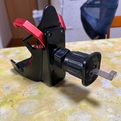 車用バケットシート型スマホスタンドの画像