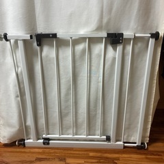 ベビーゲートの画像