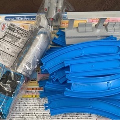 ケンジとトーマスのおいかけっこセットの画像