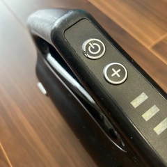 ドリテック　コードレス掃除機(本体破損あり)の画像