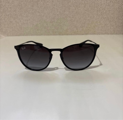 Ray-Banレイバン