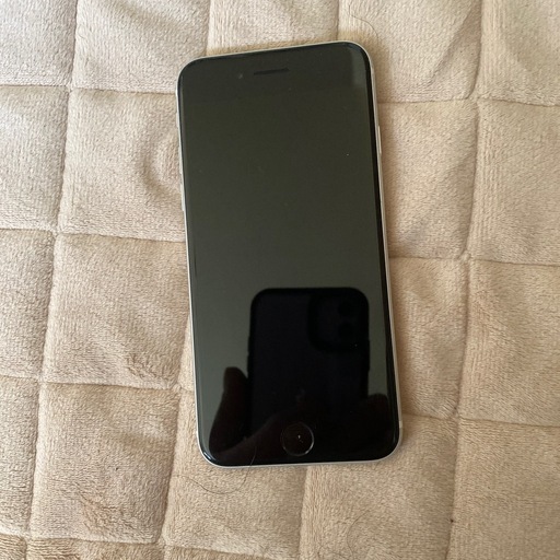 値下げ　iPhone SE 第二世代　64
