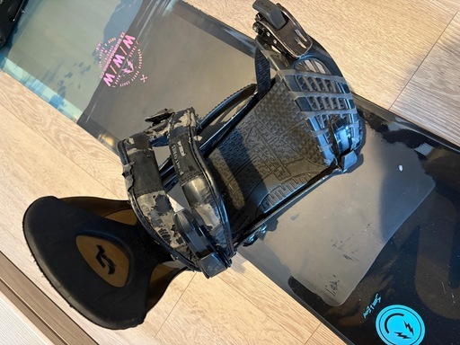 スノーボード 板＋ビンディング＋ケース