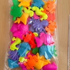 約7㎝水に浮く！カラフルな海の生き物 44個まとめ売り　ボールすくい　水遊び　お祭りの画像