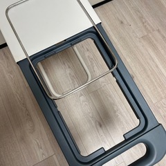 【美品】ゴミ箱、ゴミ袋スタンド
の画像