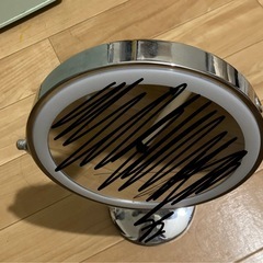 拡大鏡 女優ミラー卓上ミラー 8インチ USB充電式 LEDライト付き スタンドの画像