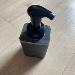 泡ハンドソープ　ディスペンサーの画像
