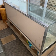 ショーケース　店舗用　大きい　4月末までの画像