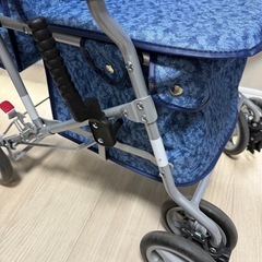 島製作所SHIMA シルバーカー マーチA 折りたたみ式 歩行補助車の画像