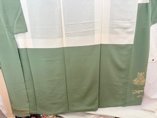 【お値引きあり】　付け下げ　訪問着　グリーン　緑　上品　落ちついた柄　うぐいす色　抹茶　　 付け下げ訪問着グリーン緑上品落ちついた柄うぐいす色抹茶 (ちよ) 若松
