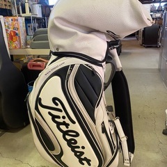 ● キャディバッグ　Titleist タイトリスト 9.5型の画像