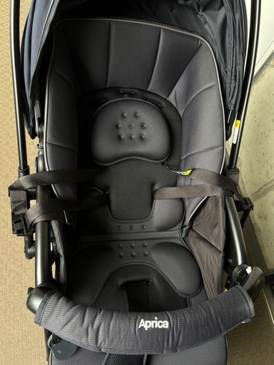 【購入者決定済み】Aprica アップリカ　ラクーナクッション AF