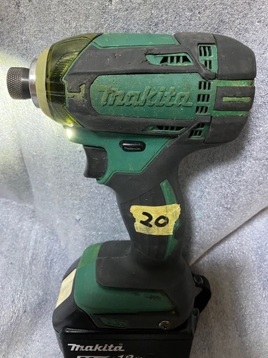 マキタ18vインパクトドライバTD149D中古美品オリジナルハウジング本体のみ