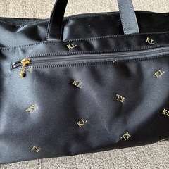 カールラガーフェルド ナイロン ボストンバッグの画像