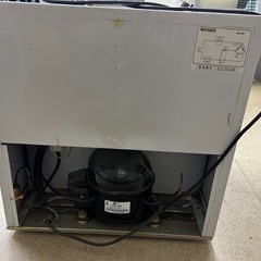 【お渡し決定 】※壊れています※小型冷蔵庫1ドアの画像