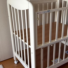 ベビーベッド【良品】カトージの画像