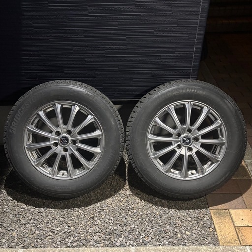 価格交渉OK！早期処分します】BRIDGESTONE冬タイヤ17インチアルミ 