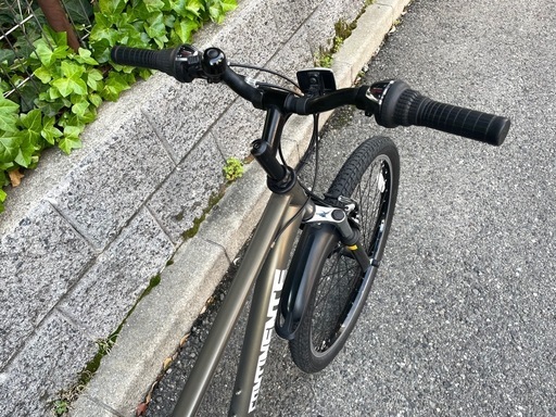 ?中古車?　マウンテンバイク　街乗り　SHIMANO/18speed(3×6)　　155㎝～　中古自転車　点検調整永久無料✨　西宮市
