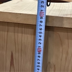 一点物・無垢材ボックス什器／丸穴付きディスプレイ台（多用途）の画像