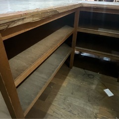 【早い方優先】ギャラリーで使用していたL字カウンター／作業台・店舗什器の画像