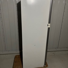 【引取決定済み】【引取のみ】227L 2ドア冷凍冷蔵庫大宇電子ジャパン　DAEWOO 2010年製の画像