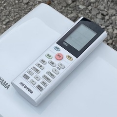 高年式 ! 取付け可 ! !◇アイリスオーヤマ エアコン 6畳用 2024年 エコモード 内部クリーン IHF-2208G 洗浄済み！保証付き！取り外し無料 ! !の画像