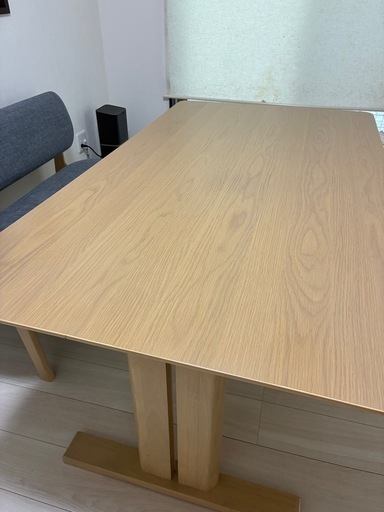ダイニングテーブル