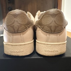 coach レディーススニーカー　２４.5センチの画像
