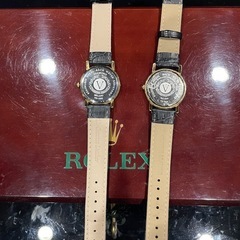 ヴァレンティノ！純金プレート入り腕時計！ダイヤ2石！2本セットの画像
