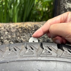 ホイール付きスタッドレスタイヤ　225/65R17  4本 
ブリザックの画像
