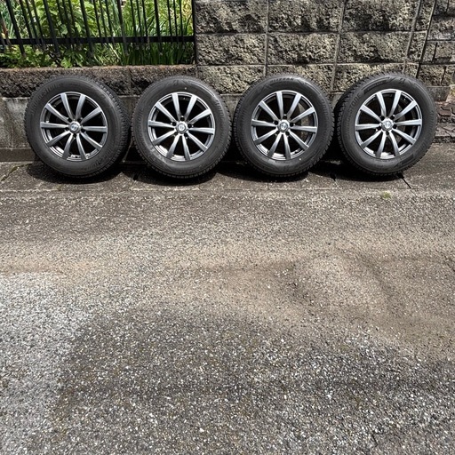 225/65R17 スタッドレスタイヤホイール4本セット　残り溝9部山　美品 225/65R17 スタッドレスタイヤホイール4本セット 残り溝9部山 美品