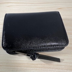 新品　MARC JACOBS ザ スナップショット ミニ コンパクトウォレットの画像