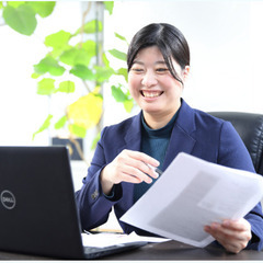 営業を支えるデータ管理事務スタッフの画像