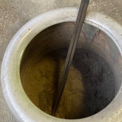 【和風火鉢・陶器・火箸付き】の画像
