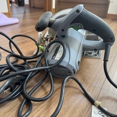 電動ノコギリの画像