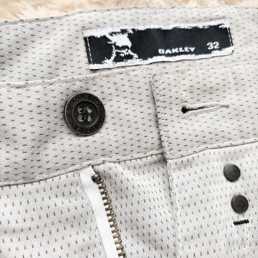 美品❤️ OAKLEY オークリー スカル メンズ ゴルフパンツ 32インチ 白