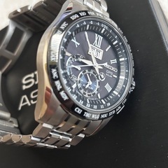 本日取引値下げ可　SEIKO アストロン　GPS衛星電波ソーラー ビッグデイト　チタン 黒文字の画像