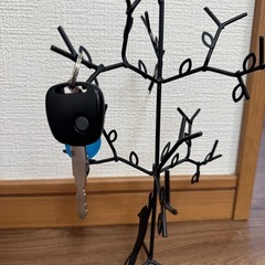 ネコが可愛い小物掛けの画像