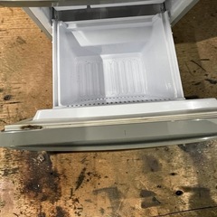 SHARP（シャープ）冷蔵庫 137L 2ドア S14E8-Sの画像
