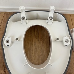 【美品】リッチェル　トイレ補助便座&スタンドの画像