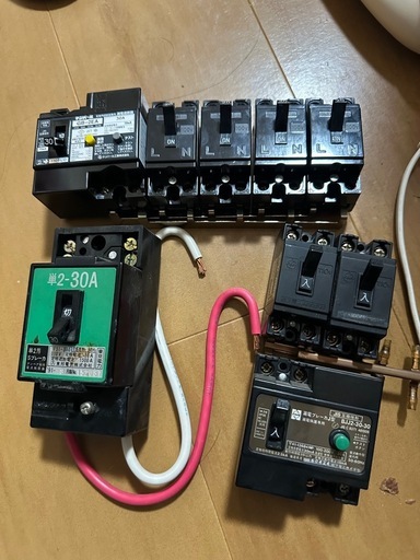 日東工業　20A-30A 漏電ブレーカー