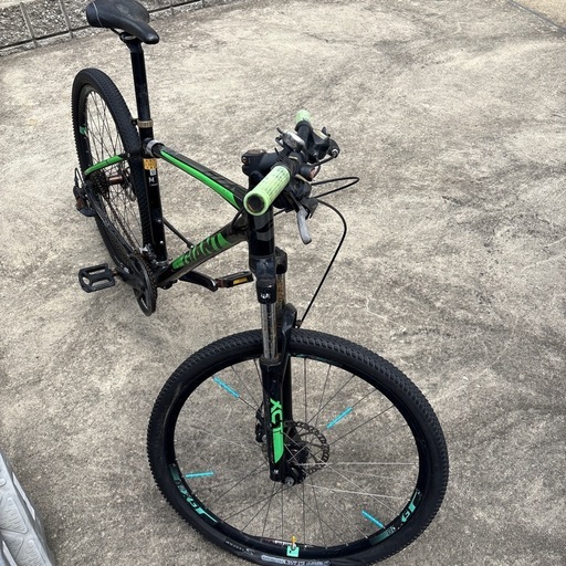 GIANT 自転車