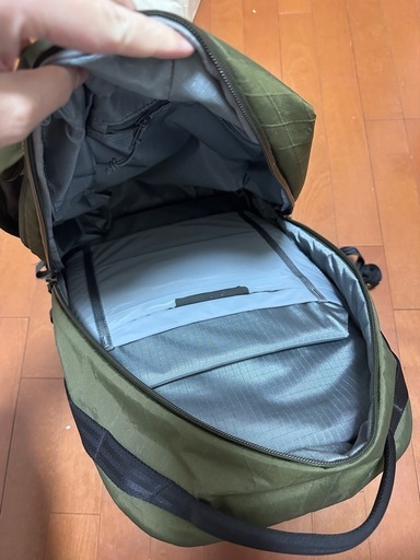 
Able Carry (エイブルキャリー) バックパック オリーブ