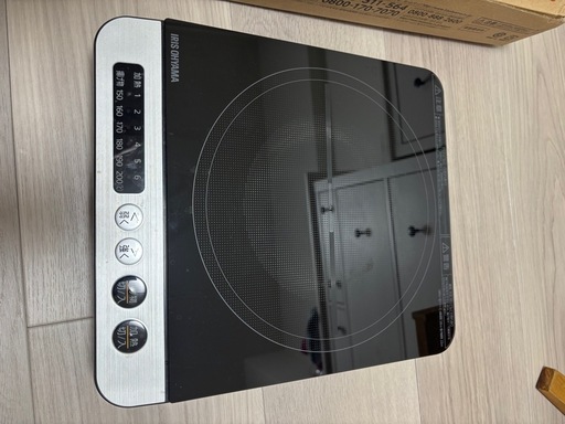 ☆【新品未使用】アイリスオーヤマ 卓上IHコンロ IHK-T35 2025年製 IRIS OHYAMA（アイリスオーヤマ） IHクッキングヒーター IHコンロ 卓上