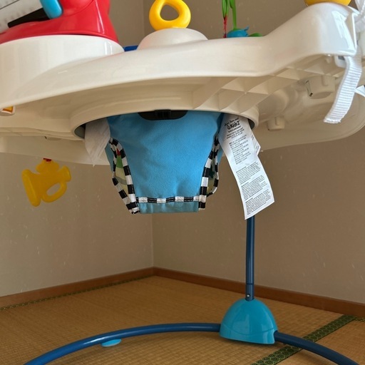 
赤ちゃんジャンプ玩具