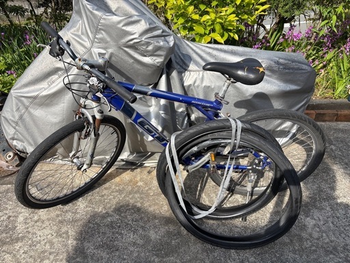 新品タイヤ付き!クロスバイク自転車3段 8段ギヤ付き (EES) 三島田町の